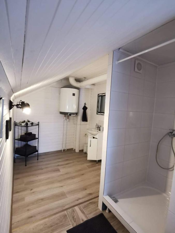 דאוגבפילס Garden Chalet מראה חיצוני תמונה